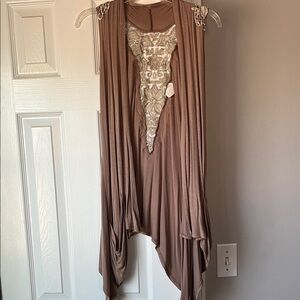 Peony Tan Sleeveless Drape Cardigan